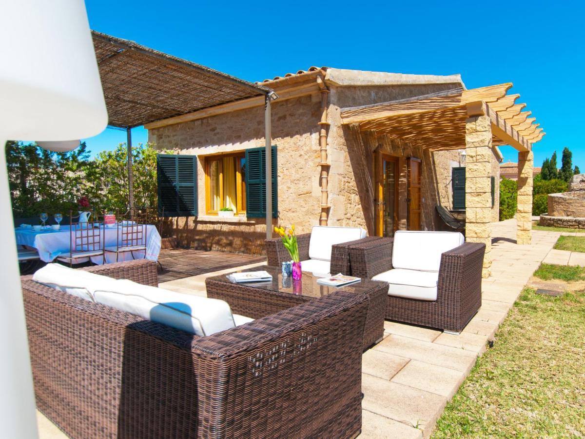 Villa Barcares Petit, Piscina, Jardines Junto A Playa En Alcudia Exterior photo